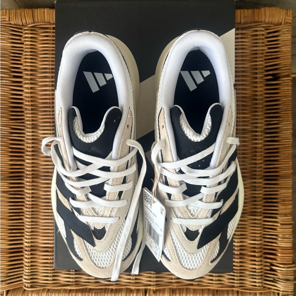 Adidas Lightblaze Unisex Shoes